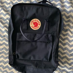 Fjallräven Kanken Classic Navy Blue Backpack